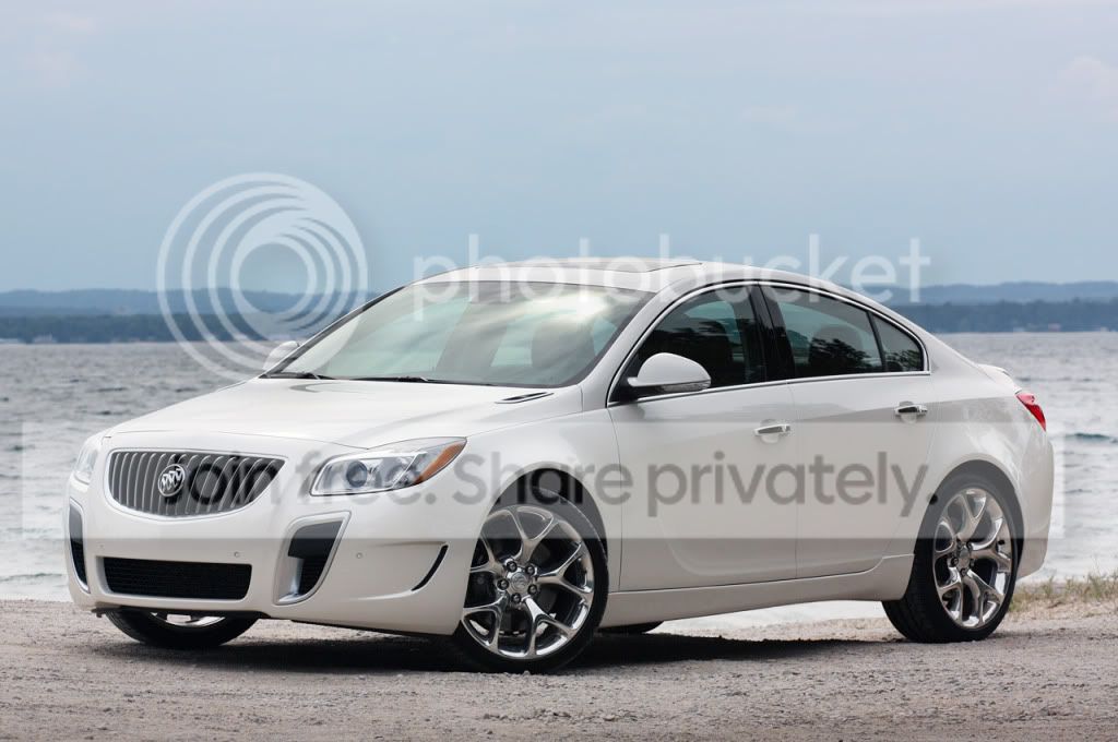 01-2012-buick-regal-gs-fd.jpg