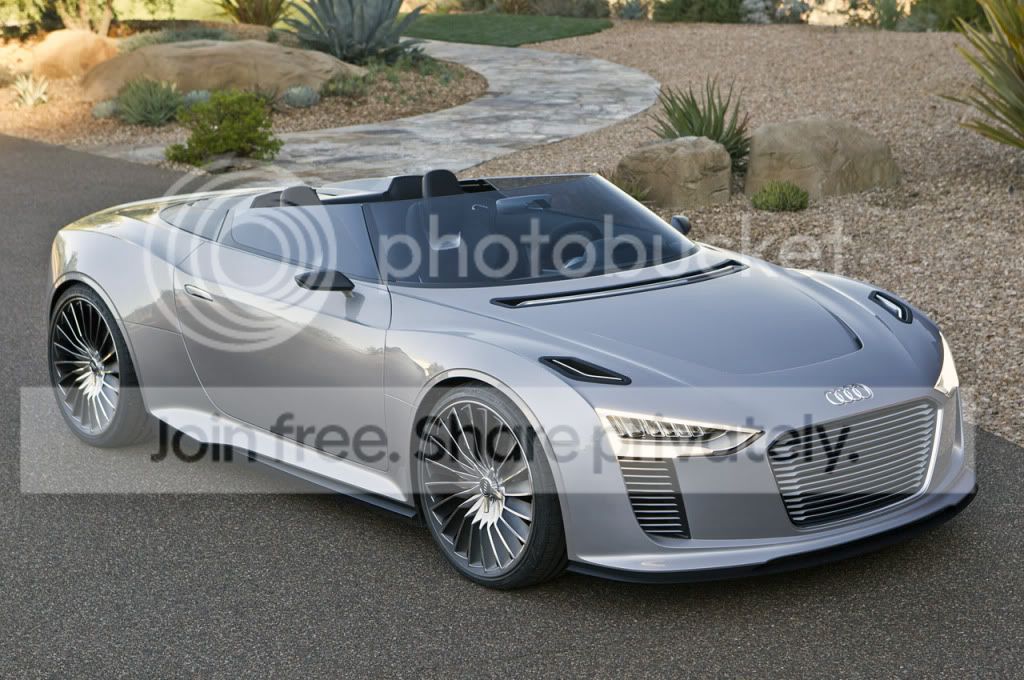 01-2014-audi-e-tron-spyder-qs.jpg