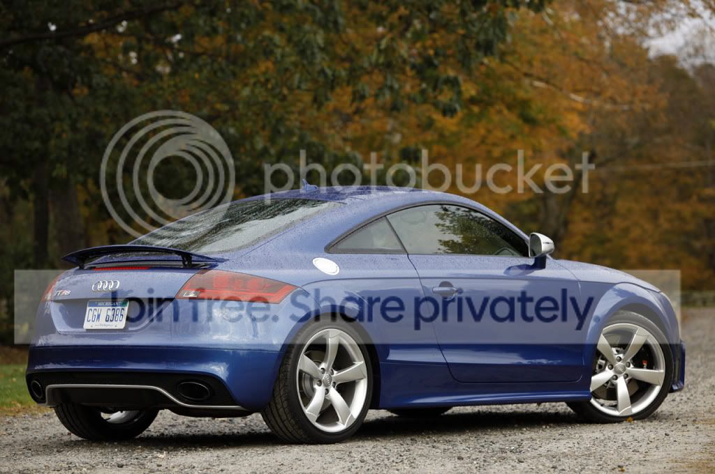 02-2012-audi-tt-rs-fd.jpg