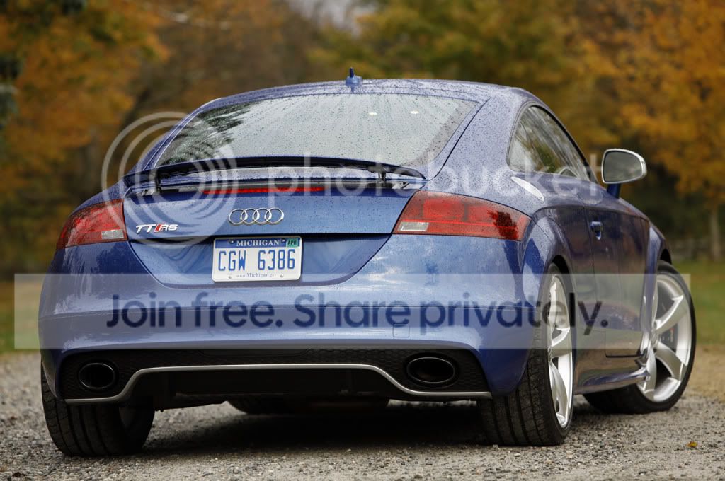 04-2012-audi-tt-rs-fd.jpg