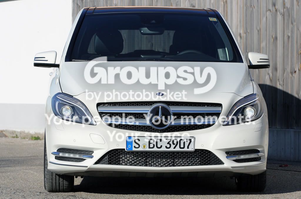 06-2012-mercedes-benz-b-class-fd.jpg