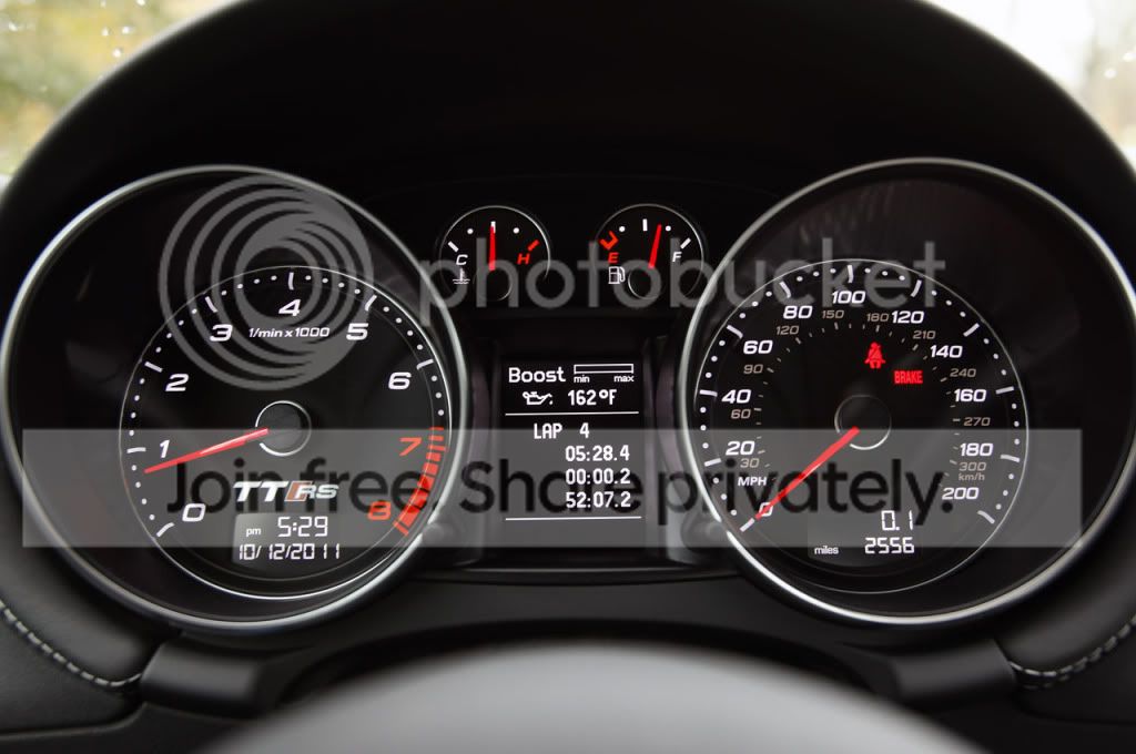 28-2012-audi-tt-rs-fd.jpg