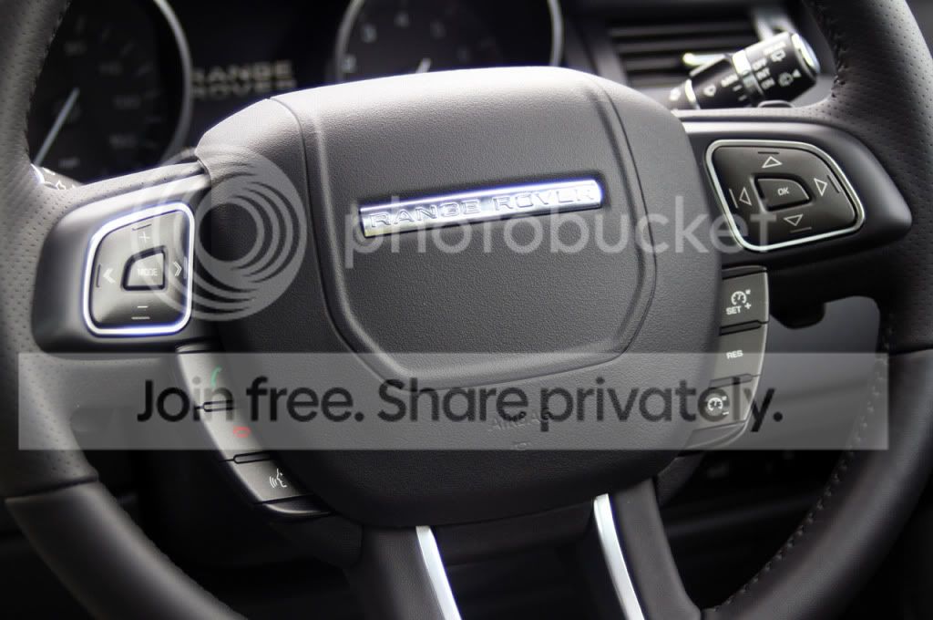 29-2012-range-rover-evoque-fd.jpg