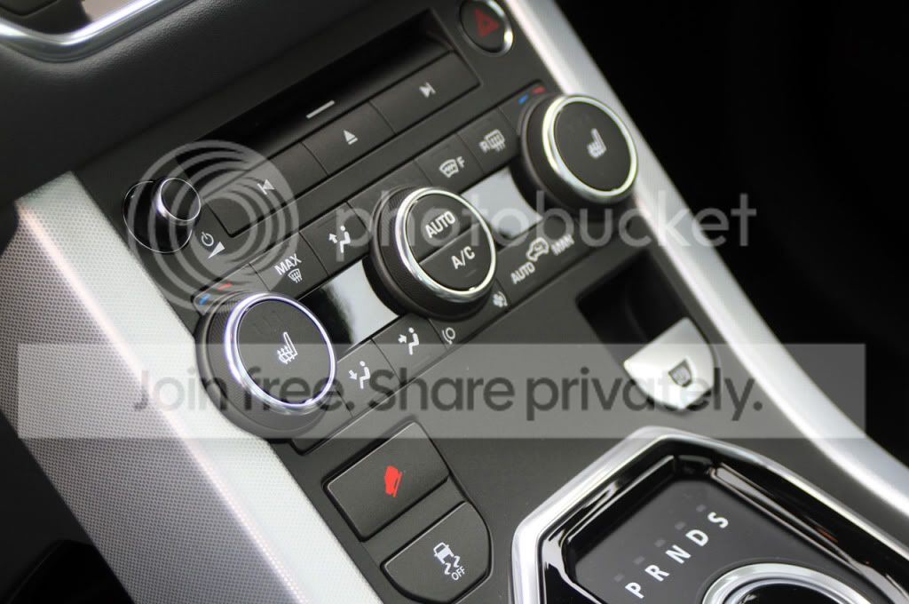 32-2012-range-rover-evoque-fd.jpg