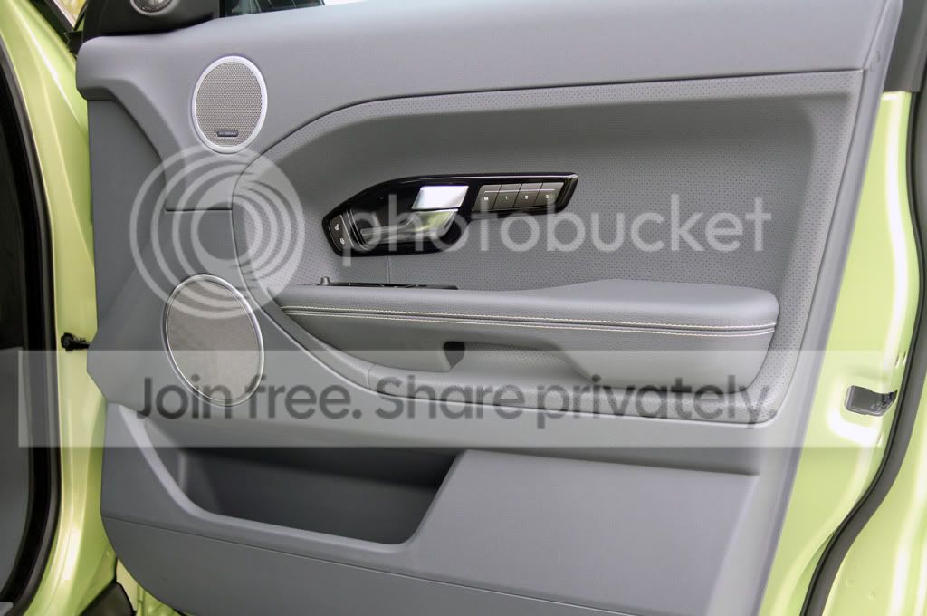 36-2012-range-rover-evoque-fd.jpg