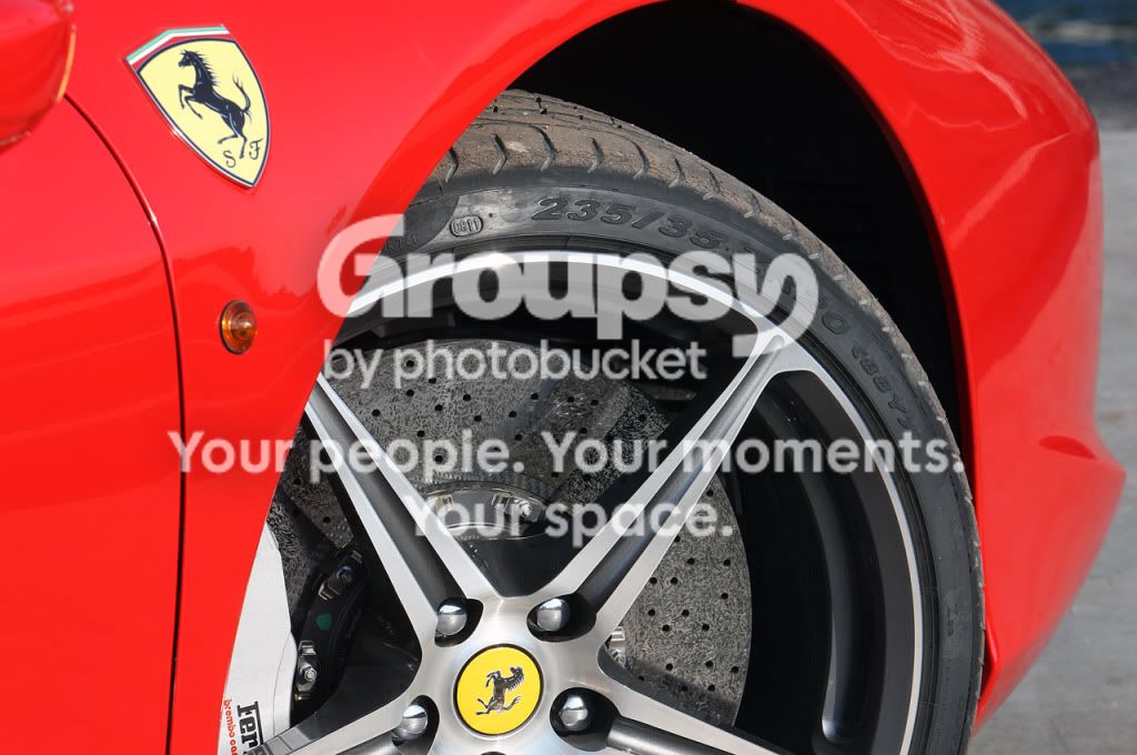 39-2012-ferrari-458-spider.jpg