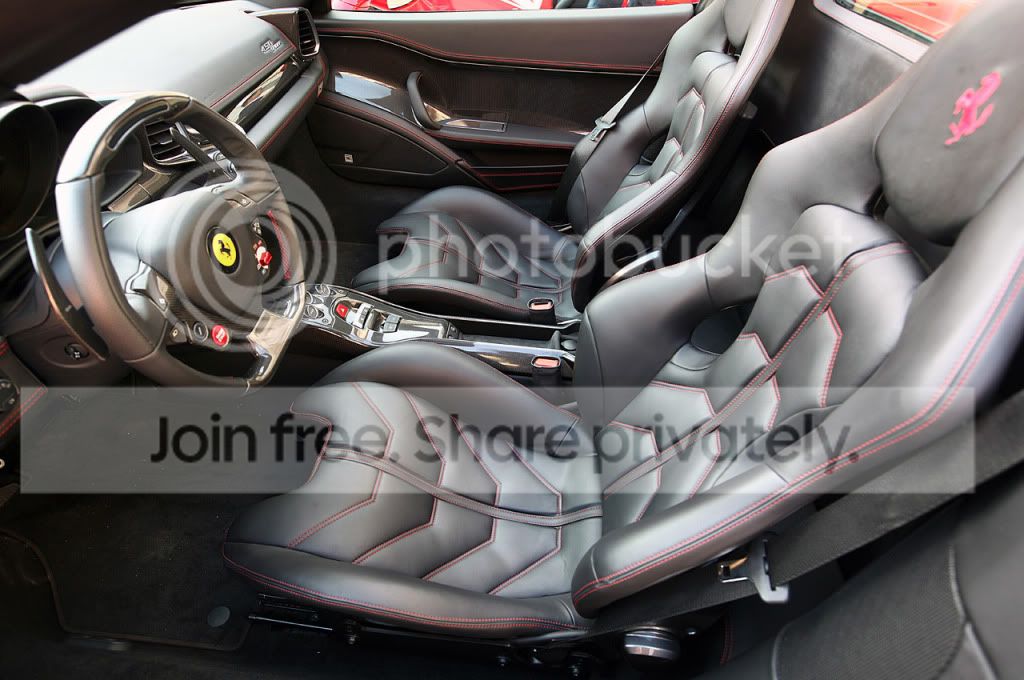 54-2012-ferrari-458-spider.jpg
